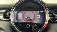 MINI Hatchback 1.5 Cooper Classic 3dr Petrol Hatchback